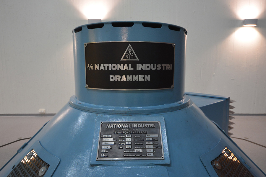 Machine room.